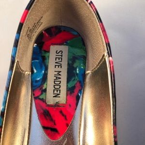 Steve Madden Shoes - Steve Madden Multi-Coloured Flats Steve Madden Shoes - Steve Madden Multi-Coloured Flats